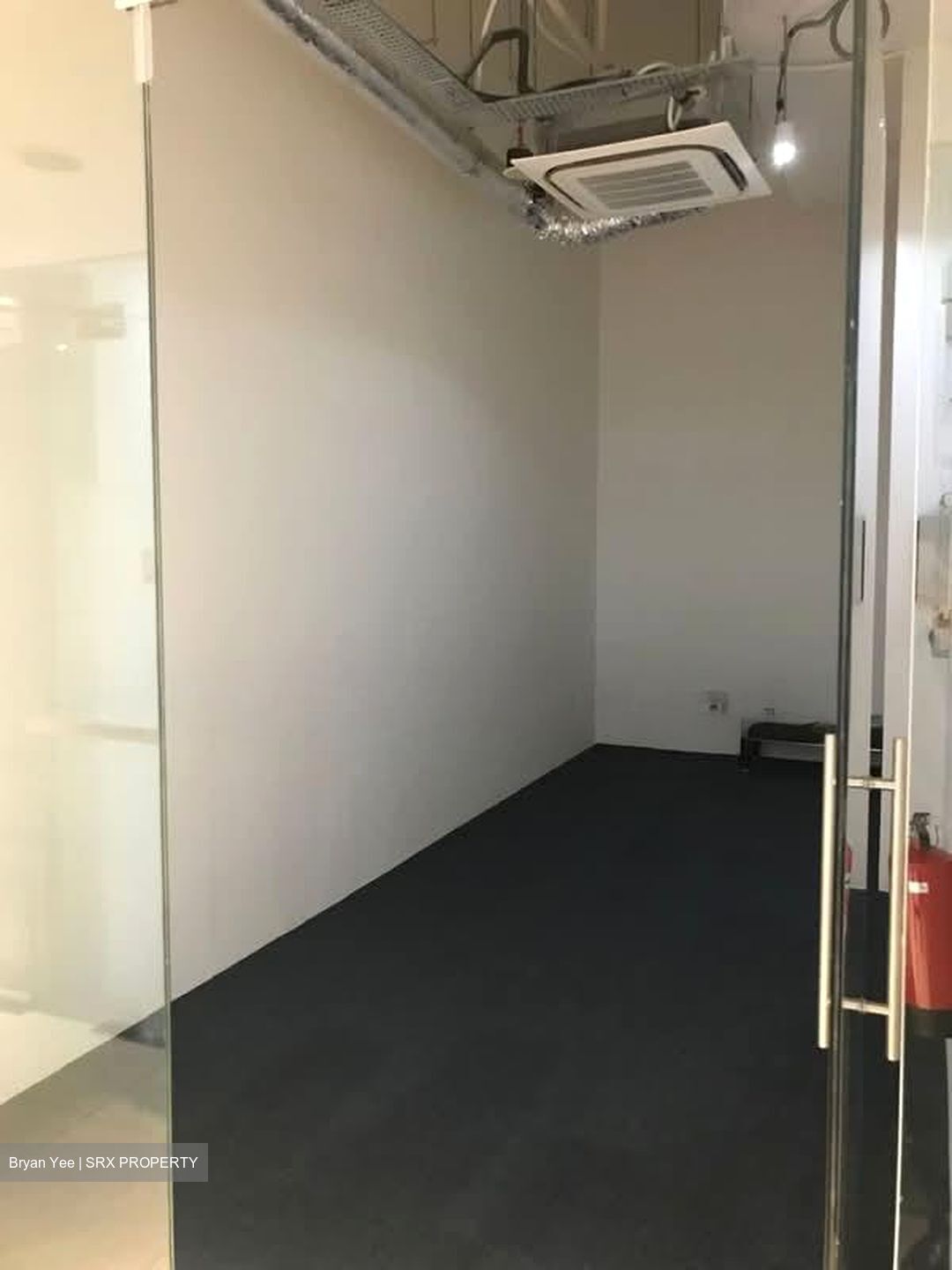 Oxley Tower (D1), Retail #560360741